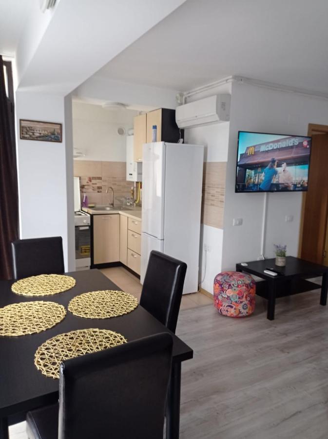 Apartament Lulu Mamaia Nord, 3 Minute De Plaja Нэводари Экстерьер фото